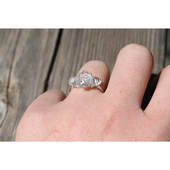 alternative raw diamond engagement ring raw crystal size 4 5 6 7 8 8 9 1… - Picture 2 of 5